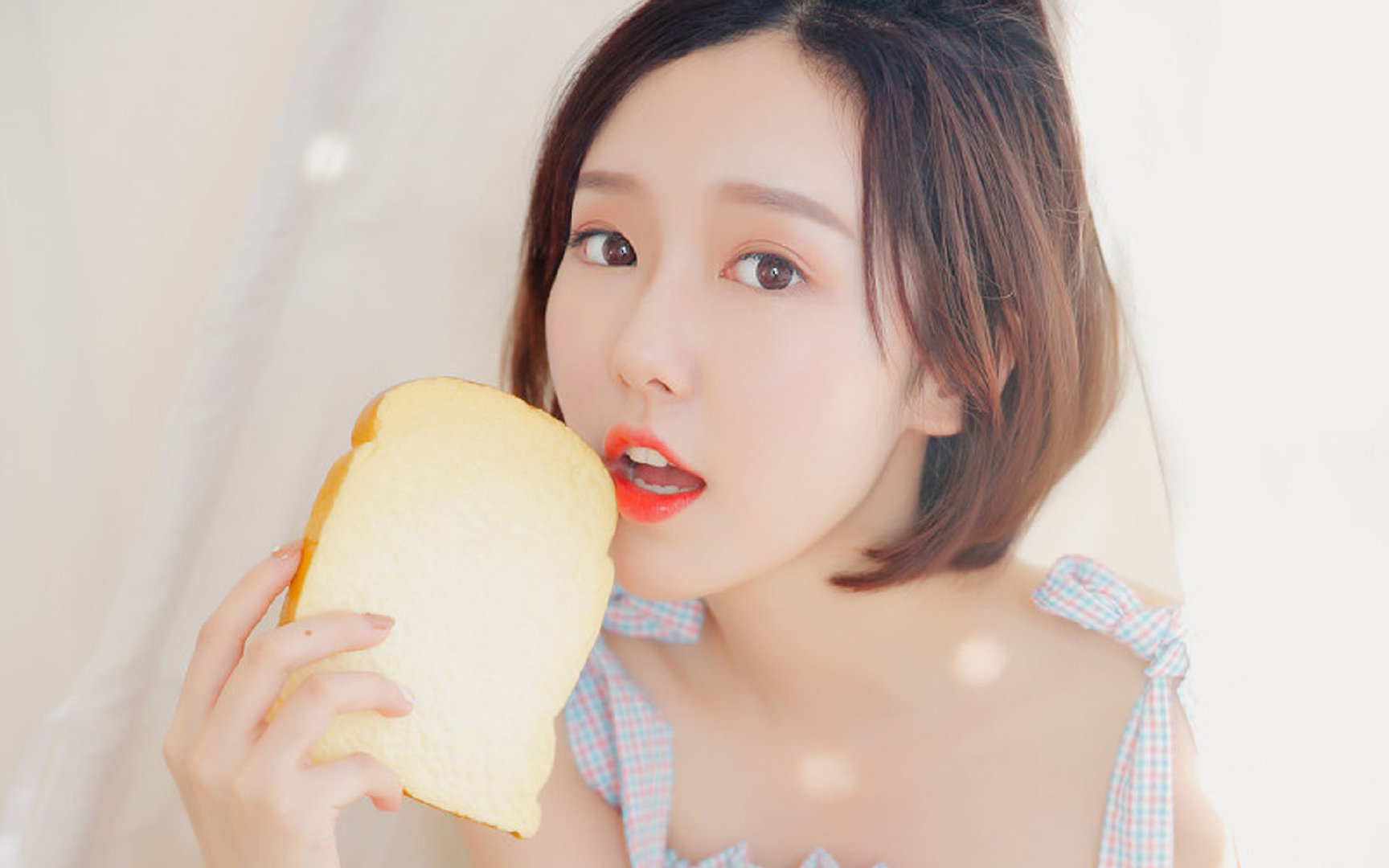 _湖人状态逐步回暖，重获比赛胜利_，湖人近期比赛视频