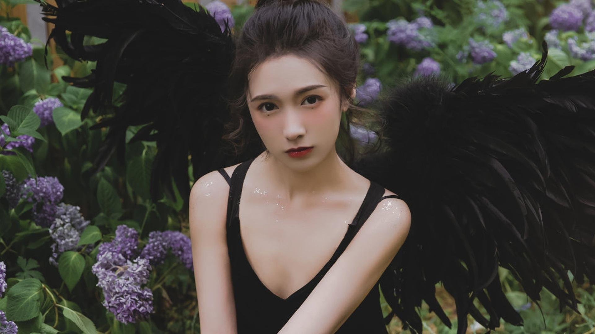 球迷专属：线上投票评选本月最佳表现，球赛投票