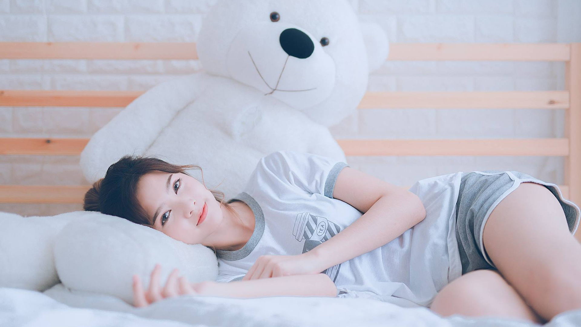 JiuyouAPP下载-球员国际形象代言引发跨国文化讨论，球星国外